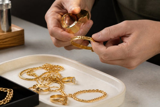 How to Tell if Gold Jewelry Is Durable