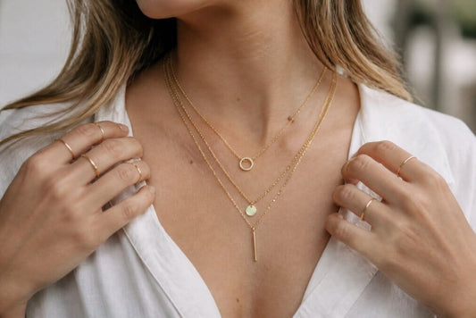 Layering Gold Necklaces Daily: 7 Simple Tips